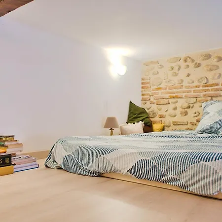 Comfortable And Spacious 69 M Apartament *